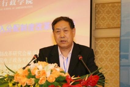 國家信息化專家咨詢委員會(huì)委員、國家行政學(xué)院教授 汪玉凱